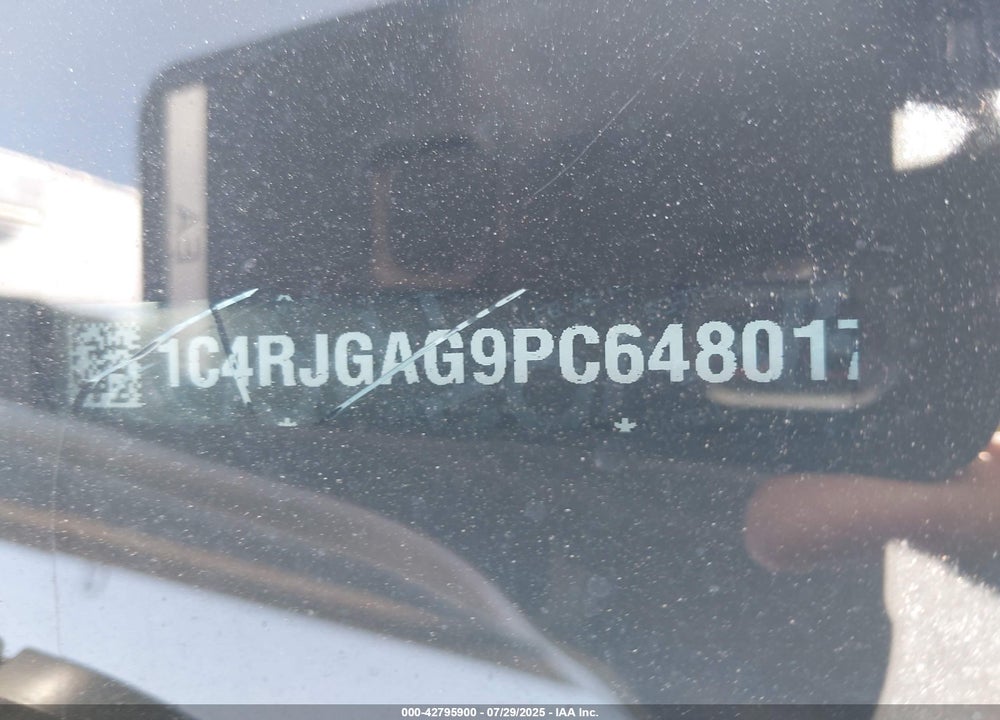 2023 JEEP GRAND CHEROKEE VIN: 1C4RJGAG9PC648017