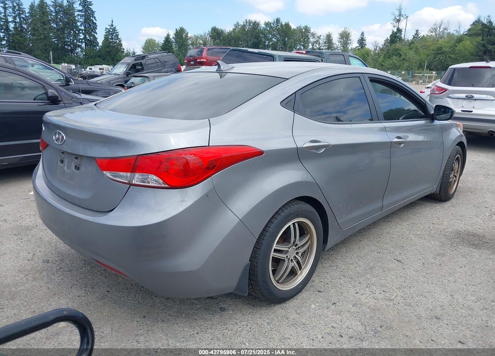 2012 HYUNDAI ELANTRA VIN: KMHDH4AEXCU395387