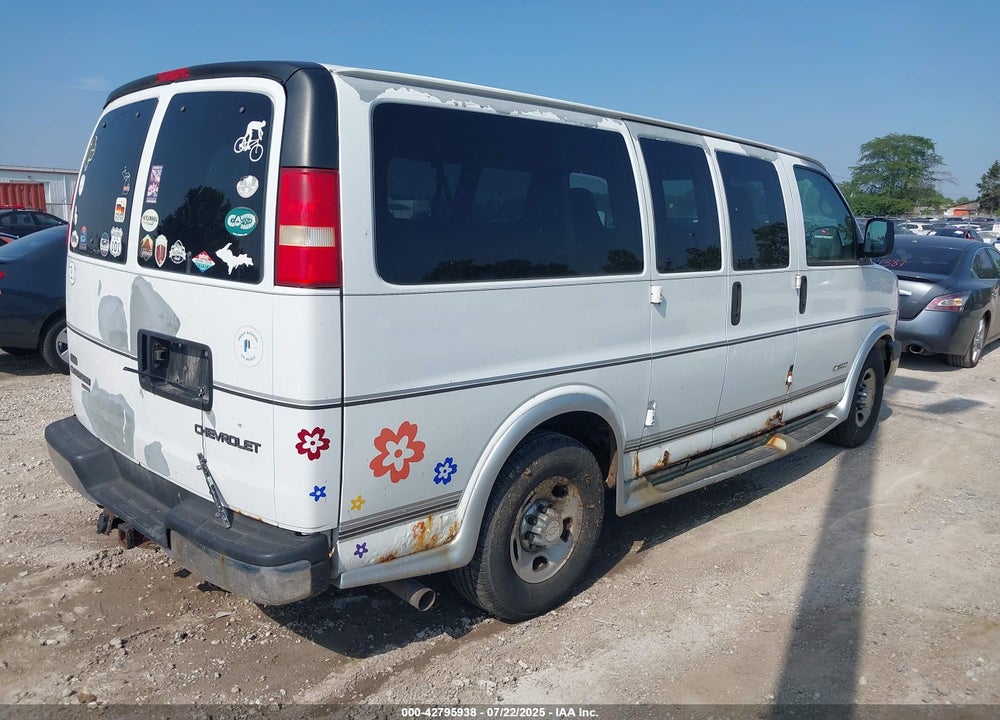 2006 CHEVROLET EXPRESS LS VIN: 1GAHG35U661230908