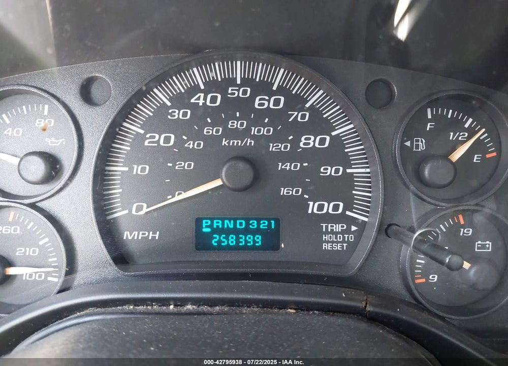 2006 CHEVROLET EXPRESS LS VIN: 1GAHG35U661230908