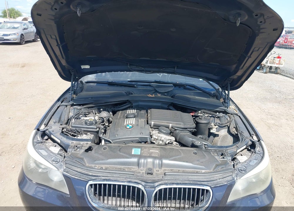 2009 BMW 5 SERIES VIN: WBAPT73589CX02663