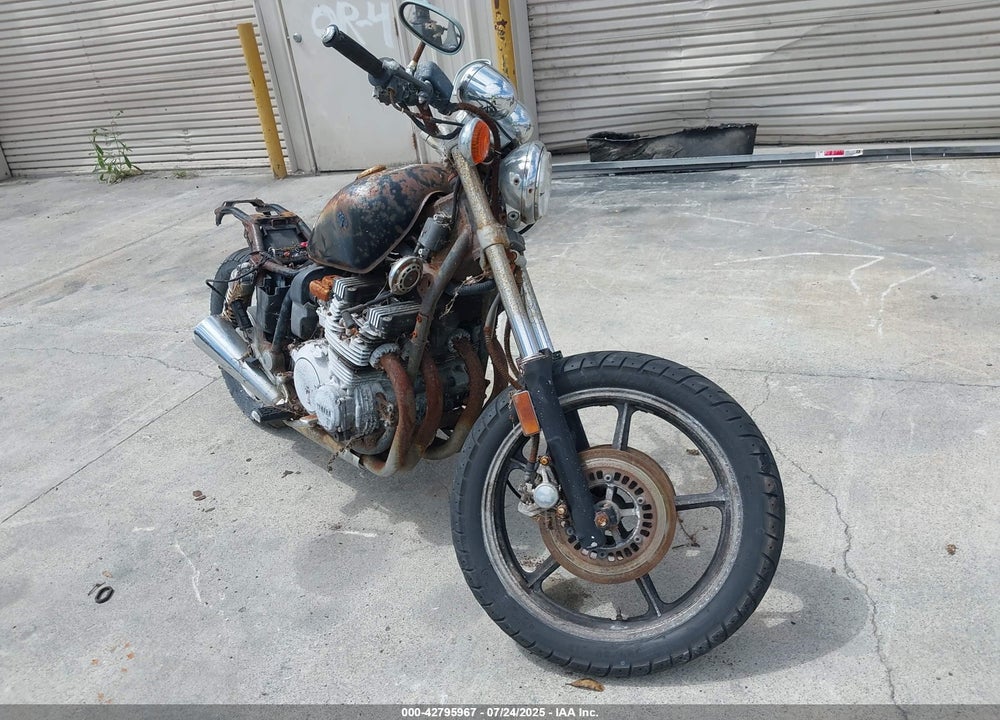 1985 YAMAHA XJ700 VIN: JYA1FG000FA002261