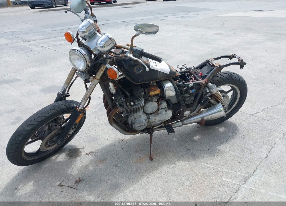 1985 YAMAHA XJ700 VIN: JYA1FG000FA002261
