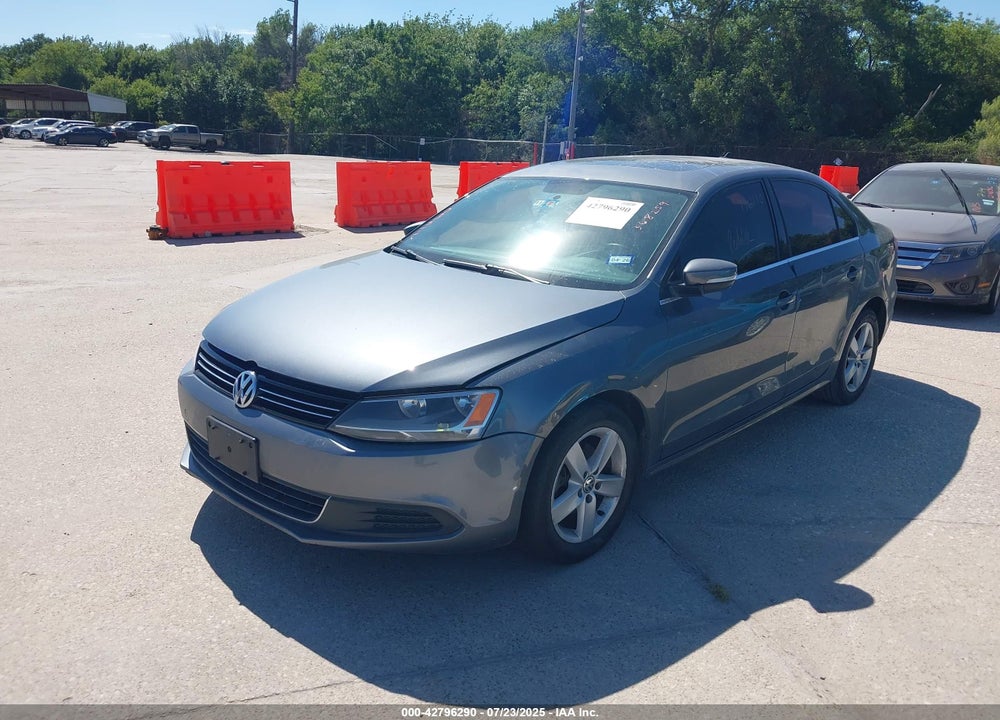 2013 VOLKSWAGEN JETTA VIN: 3VWLL7AJ9DM368259