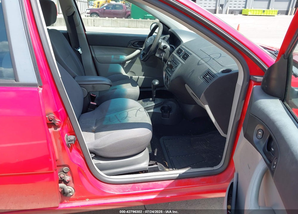2007 FORD FOCUS VIN: 1FAFP37N87W136883