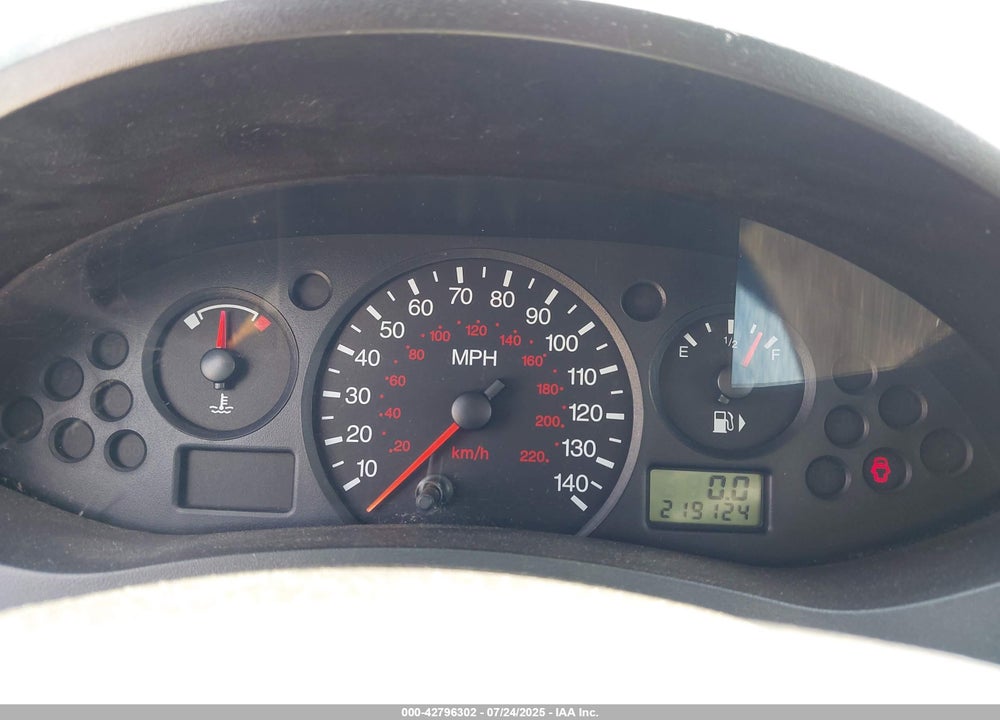 2007 FORD FOCUS VIN: 1FAFP37N87W136883