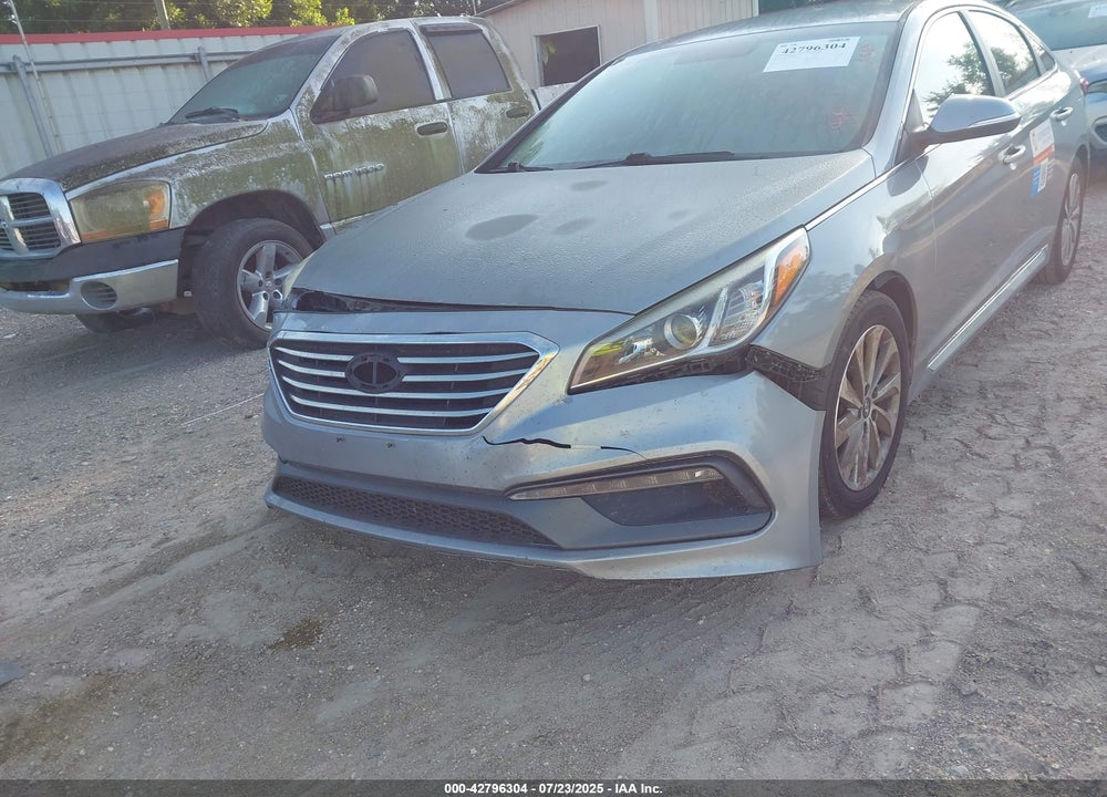 2017 HYUNDAI SONATA VIN: 5NPE34AF7HH495013