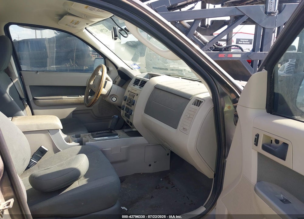 2009 FORD ESCAPE VIN: 1FMCU03779KA30085
