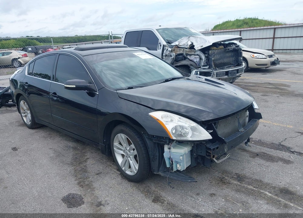 2011 NISSAN ALTIMA 3.5 SR VIN: 1N4BL2AP6BN449024