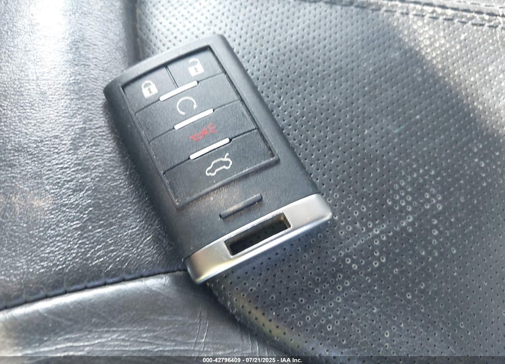 2010 CADILLAC CTS VIN: 1G6DP5EV3A0109801
