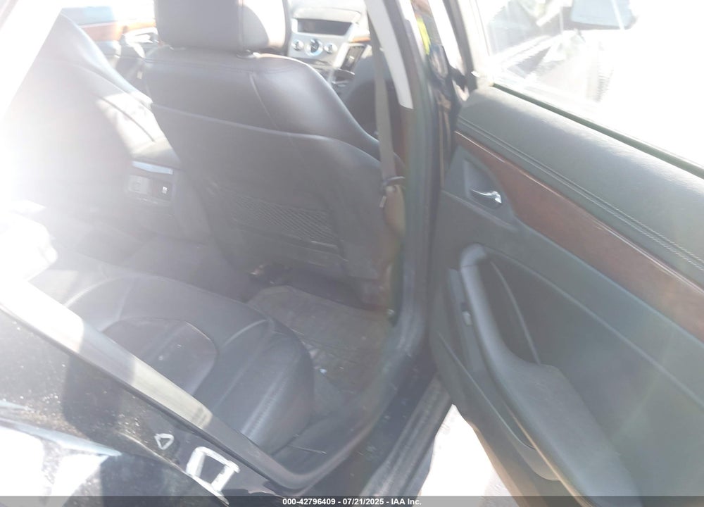 2010 CADILLAC CTS VIN: 1G6DP5EV3A0109801