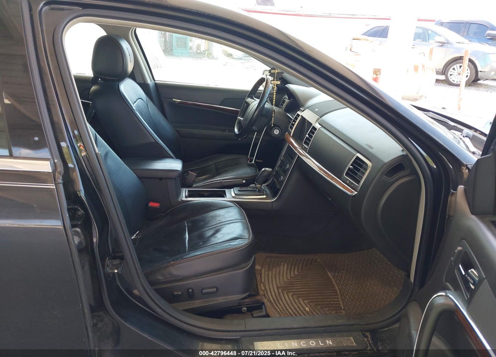 2012 LINCOLN MKZ HYBRID VIN: 3LNDL2L31CR825653