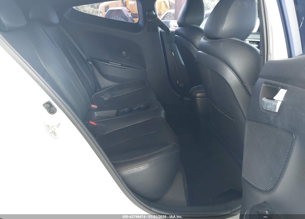 2016 HYUNDAI VELOSTER VIN: KMHTC6AE2GU286286