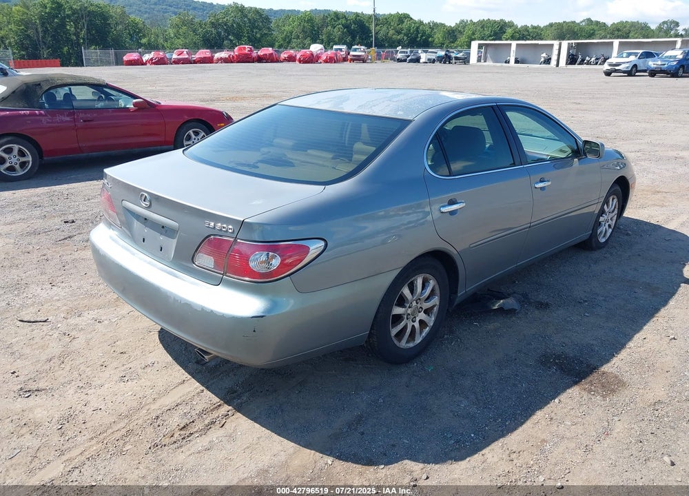2002 LEXUS ES 300 VIN: JTHBF30G320019214