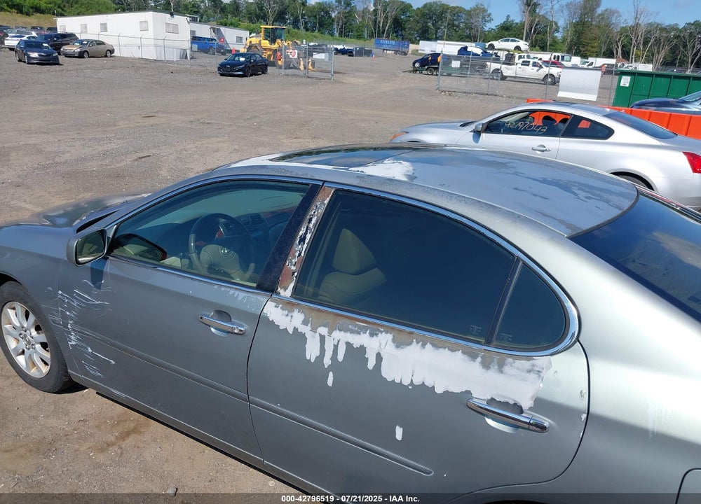2002 LEXUS ES 300 VIN: JTHBF30G320019214