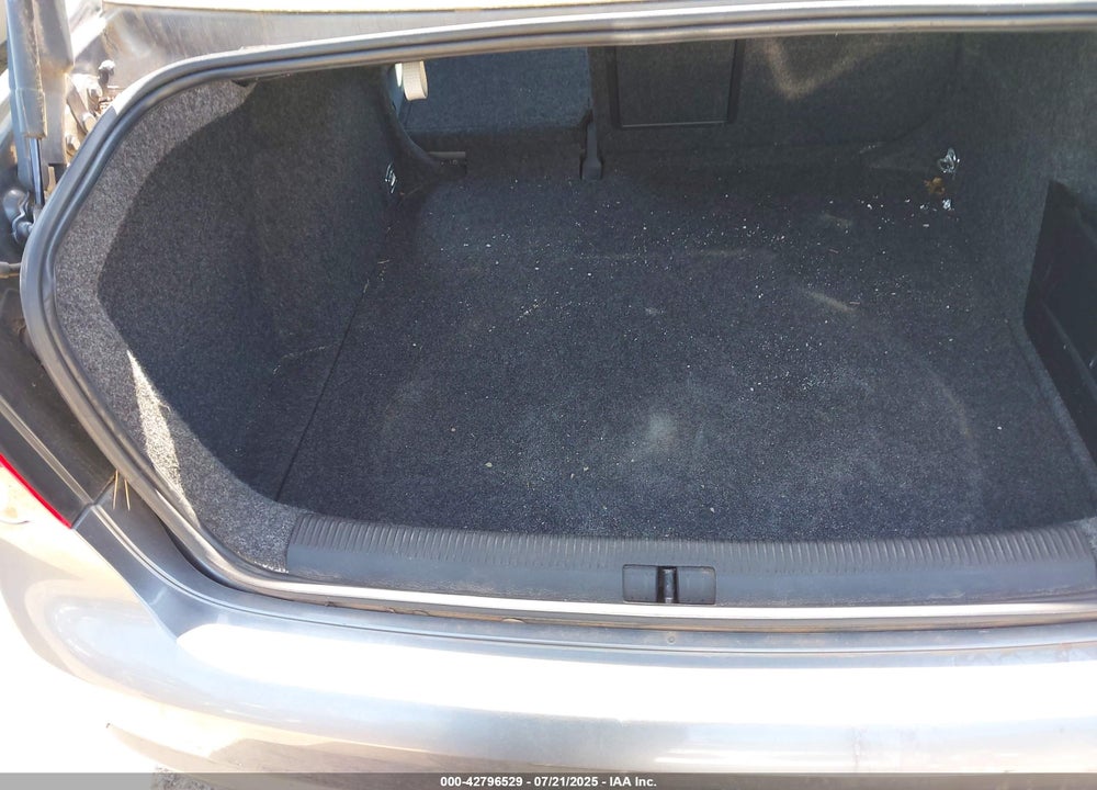 2006 VOLKSWAGEN JETTA VIN: 3VWDF71K56M629751