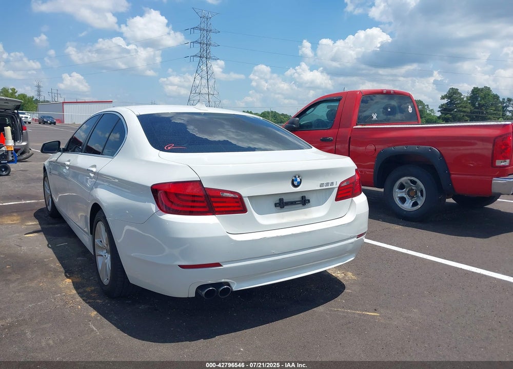 2013 BMW 5 SERIES VIN: WBAXG5C58DDY32583