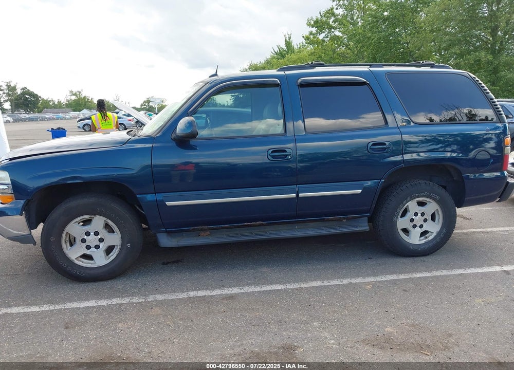2005 CHEVROLET TAHOE LT VIN: 1GNEK13T65J245762