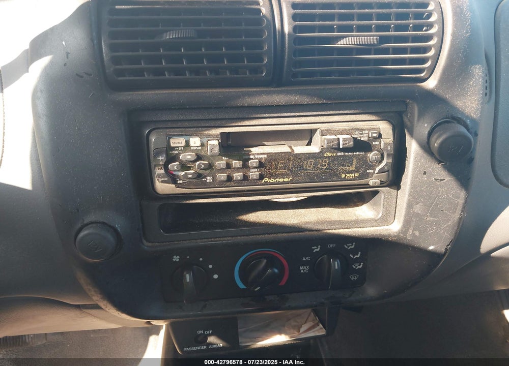 2004 FORD RANGER XL/XLT VIN: 1FTYR10D64PA57205