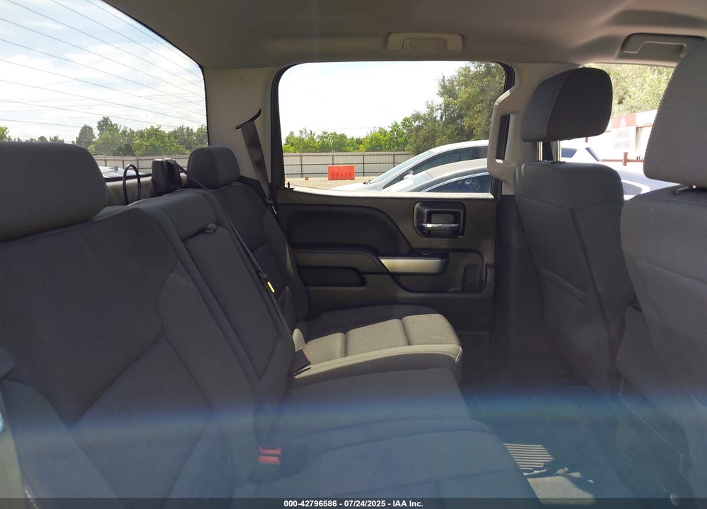 2018 CHEVROLET SILVERADO 1500 VIN: 3GCUKREC1JG605953