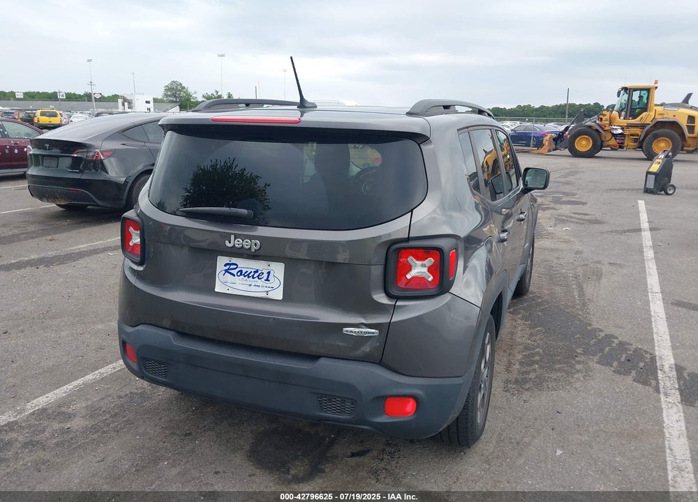 2016 JEEP RENEGADE VIN: ZACCJABW5GPC52039