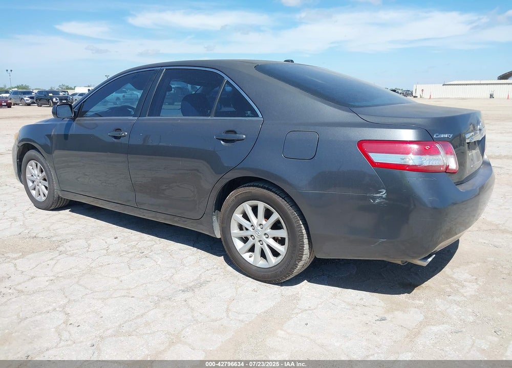 2011 TOYOTA CAMRY VIN: 4T1BK3EK5BU618582
