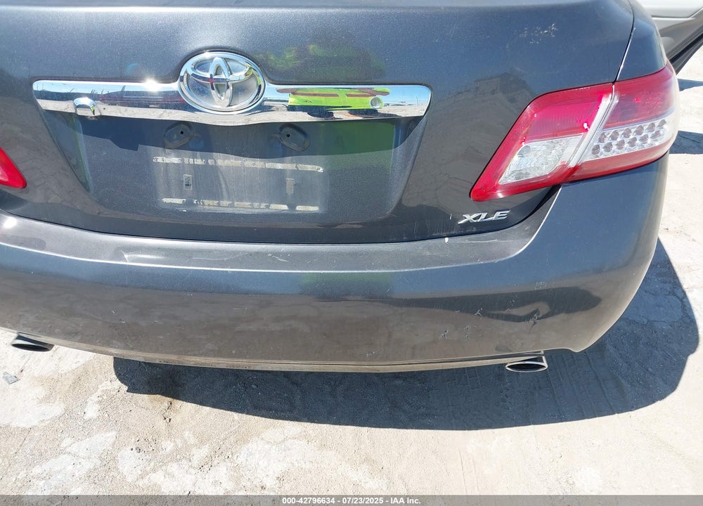 2011 TOYOTA CAMRY VIN: 4T1BK3EK5BU618582
