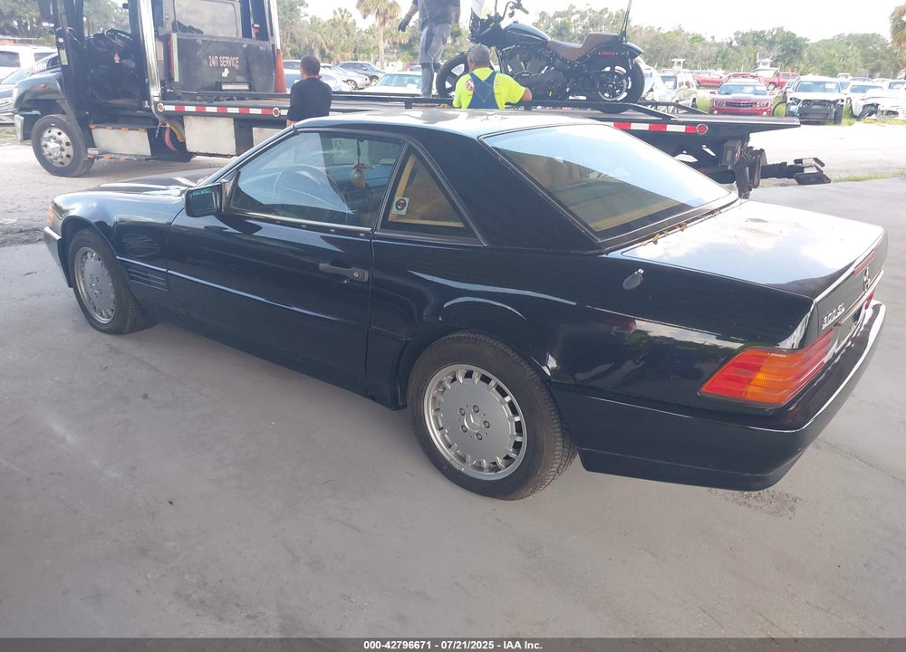 1992 MERCEDES-BENZ 300 SL VIN: WDBFA61E3NF042699