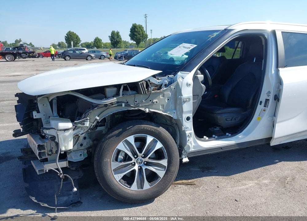 2023 TOYOTA HIGHLANDER VIN: 5TDKDRBH7PS008415