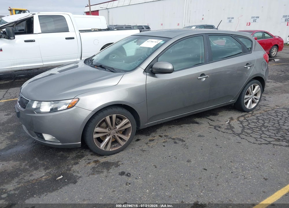 2011 KIA FORTE VIN: KNAFW5A38B5400325
