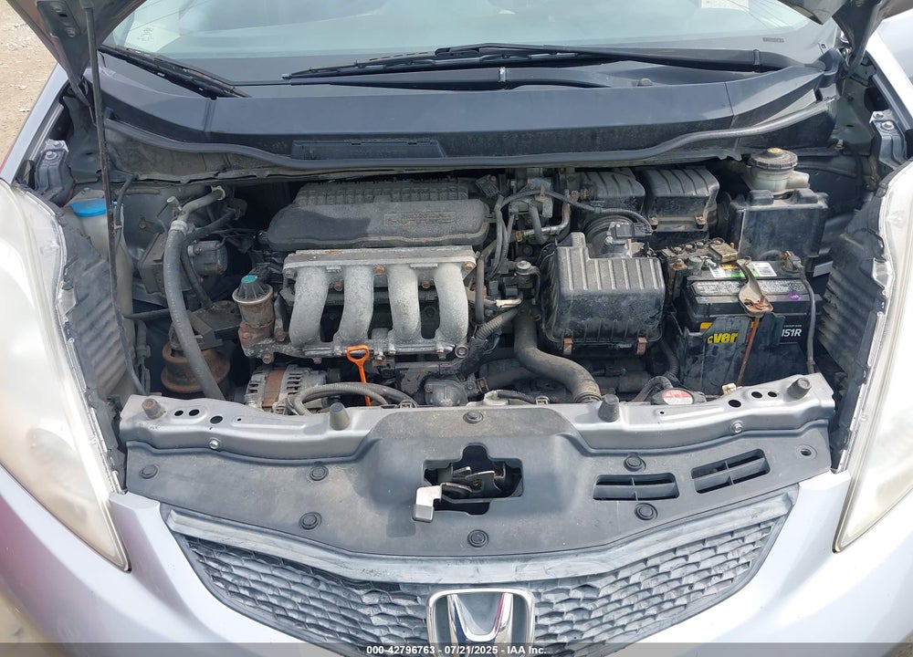 2009 HONDA FIT VIN: JHMGE88449S048297
