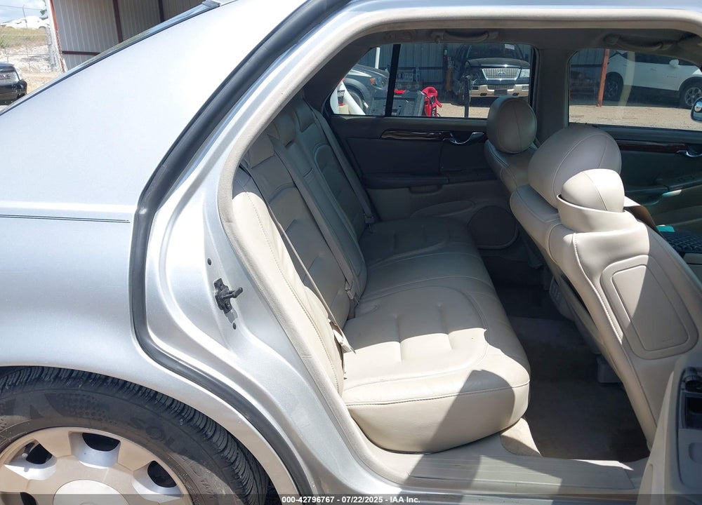 2001 CADILLAC DEVILLE VIN: 1G6KD54Y51U237686