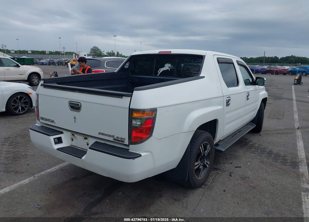 2008 HONDA RIDGELINE VIN: 2HJYK162X8H540132