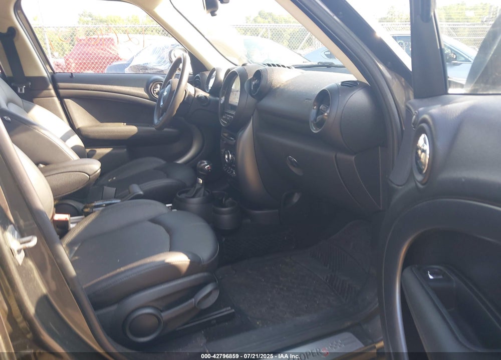2014 MINI COOPER COUNTRYMAN VIN: WMWZC5C56EWP36719