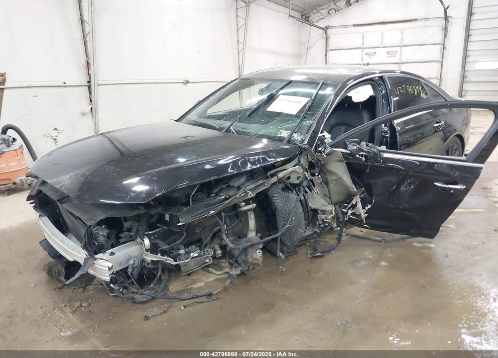 2015 AUDI A6 VIN: WAUFGAFC7FN033938