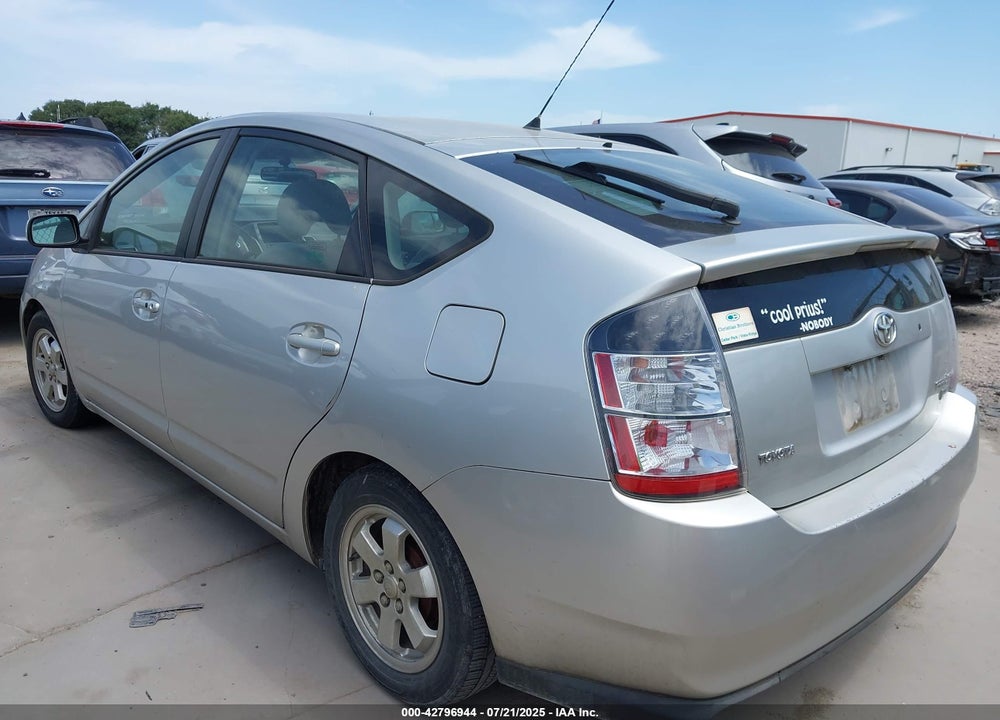 2005 TOYOTA PRIUS VIN: JTDKB20U153018238