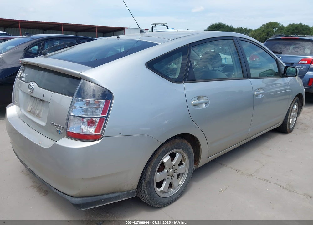 2005 TOYOTA PRIUS VIN: JTDKB20U153018238