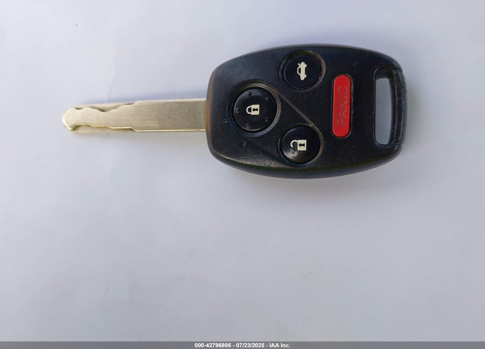 2010 HONDA ACCORD VIN: 1HGCS1B33AA007350