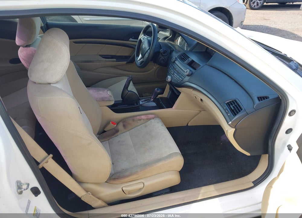2010 HONDA ACCORD VIN: 1HGCS1B33AA007350