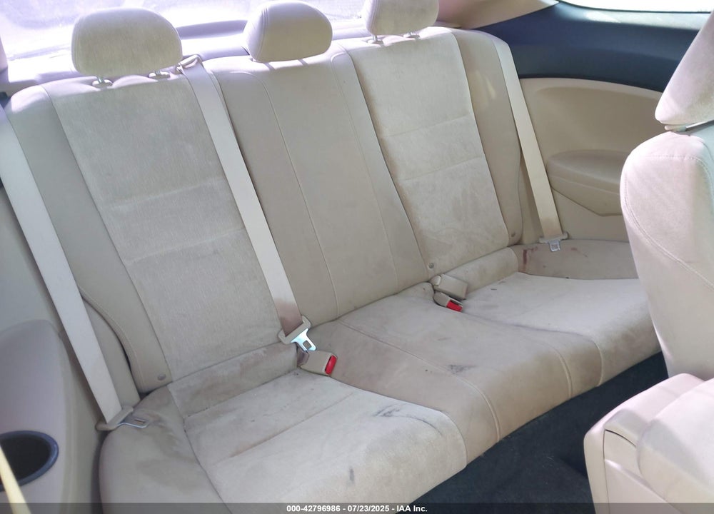 2010 HONDA ACCORD VIN: 1HGCS1B33AA007350