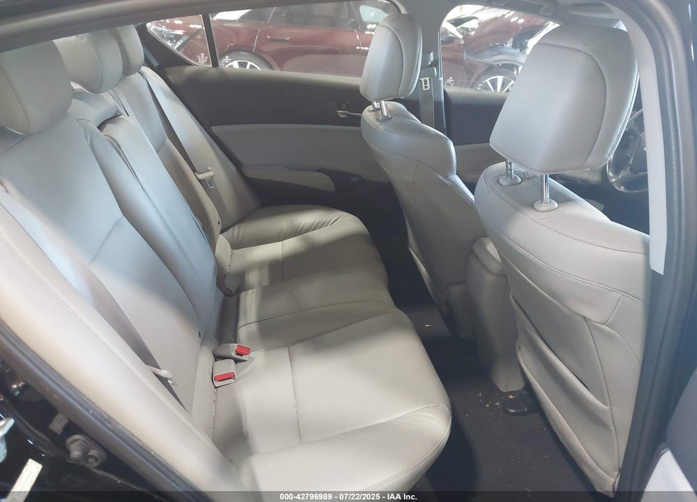 2018 ACURA ILX VIN: 19UDE2F37JA008268