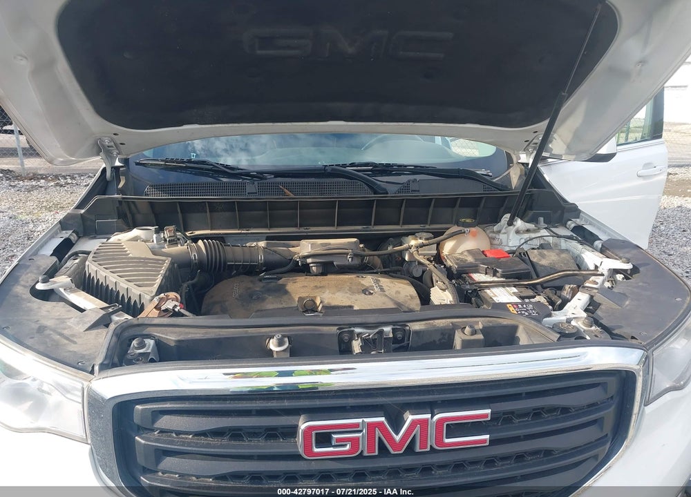 2017 GMC ACADIA VIN: 1GKKNKLA8HZ215809