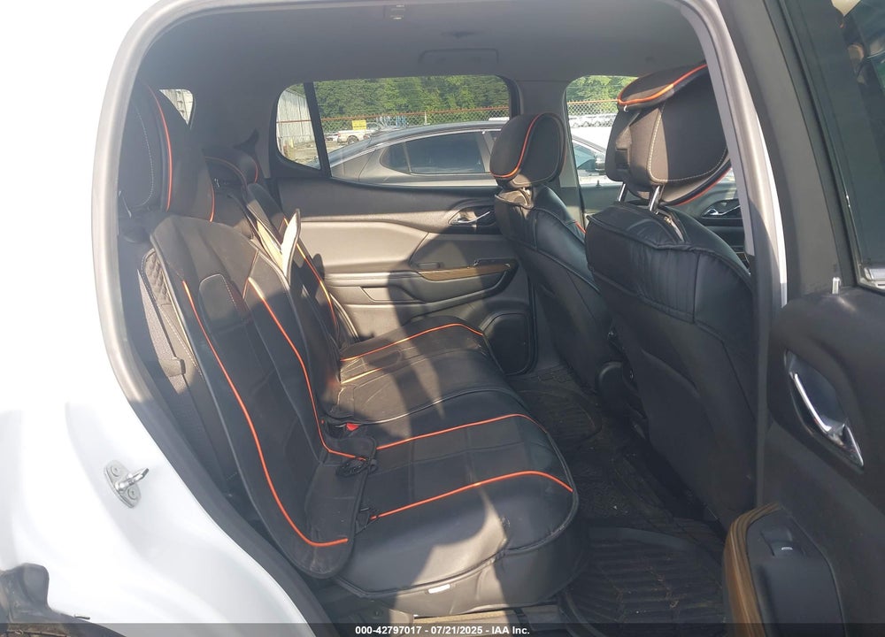 2017 GMC ACADIA VIN: 1GKKNKLA8HZ215809