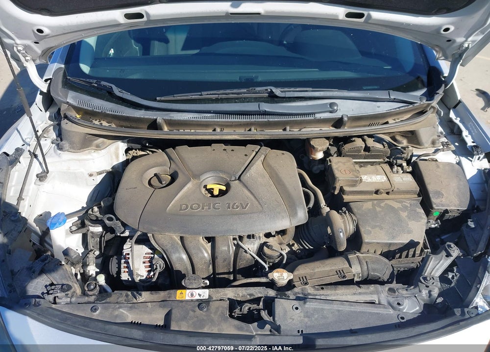 2013 HYUNDAI ELANTRA VIN: KMHD35LEXDU152326