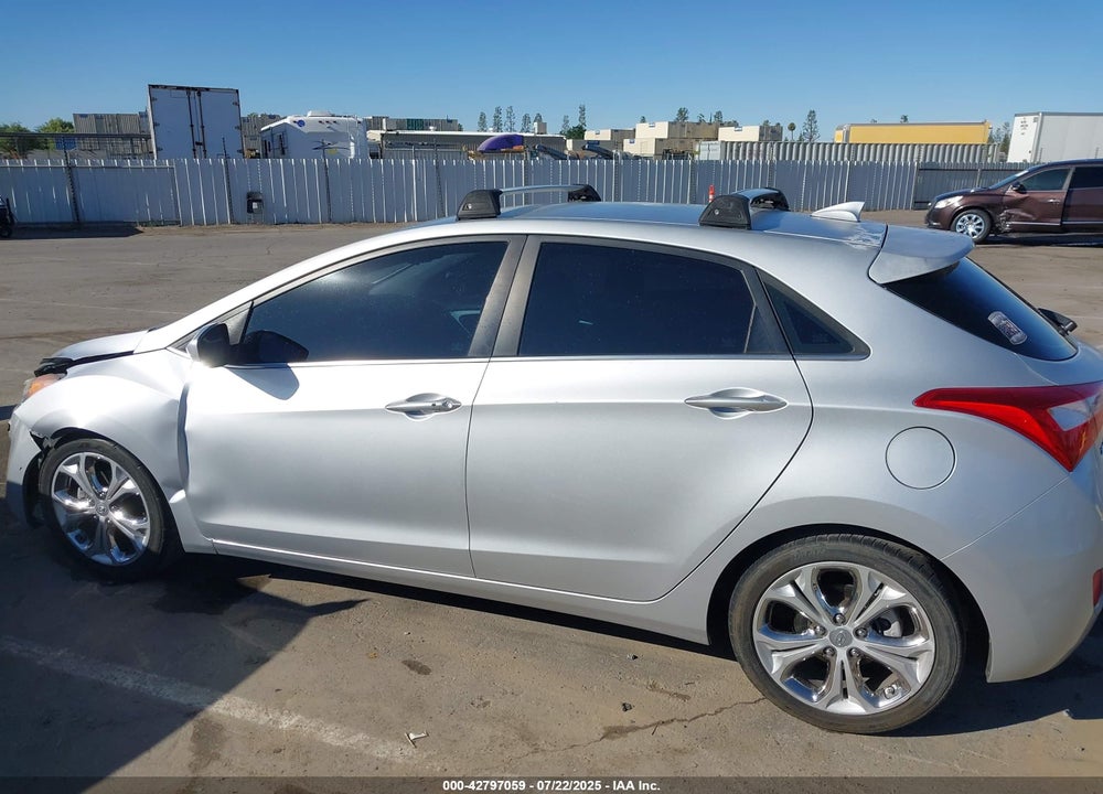 2013 HYUNDAI ELANTRA VIN: KMHD35LEXDU152326
