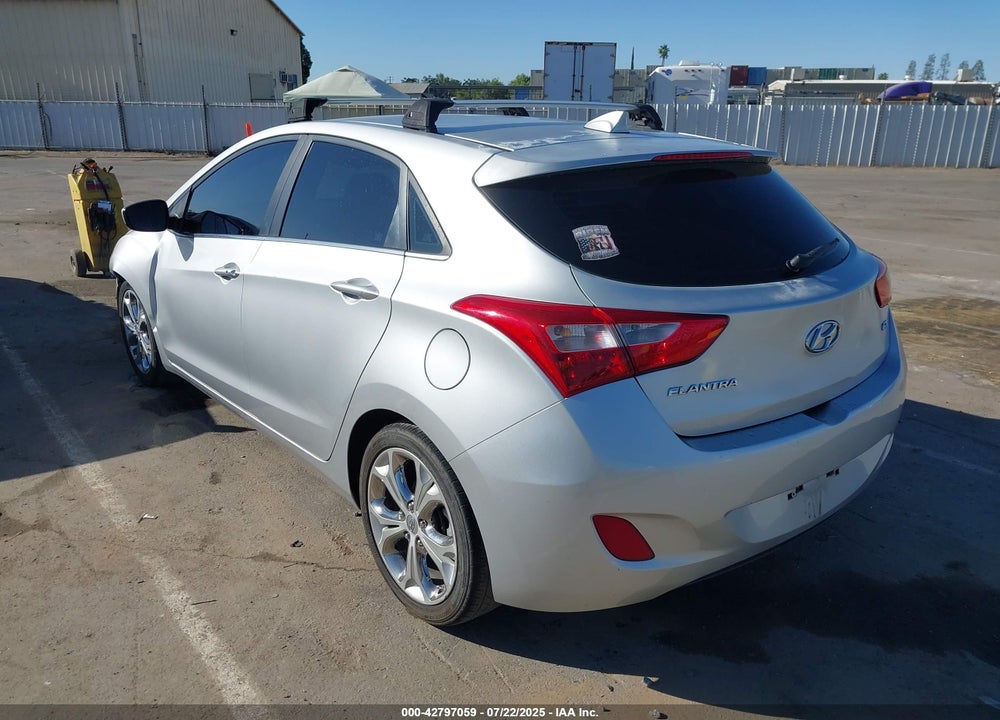 2013 HYUNDAI ELANTRA VIN: KMHD35LEXDU152326