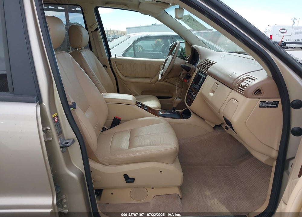 2001 MERCEDES-BENZ ML 320 VIN: 4JGAB54E01A250833