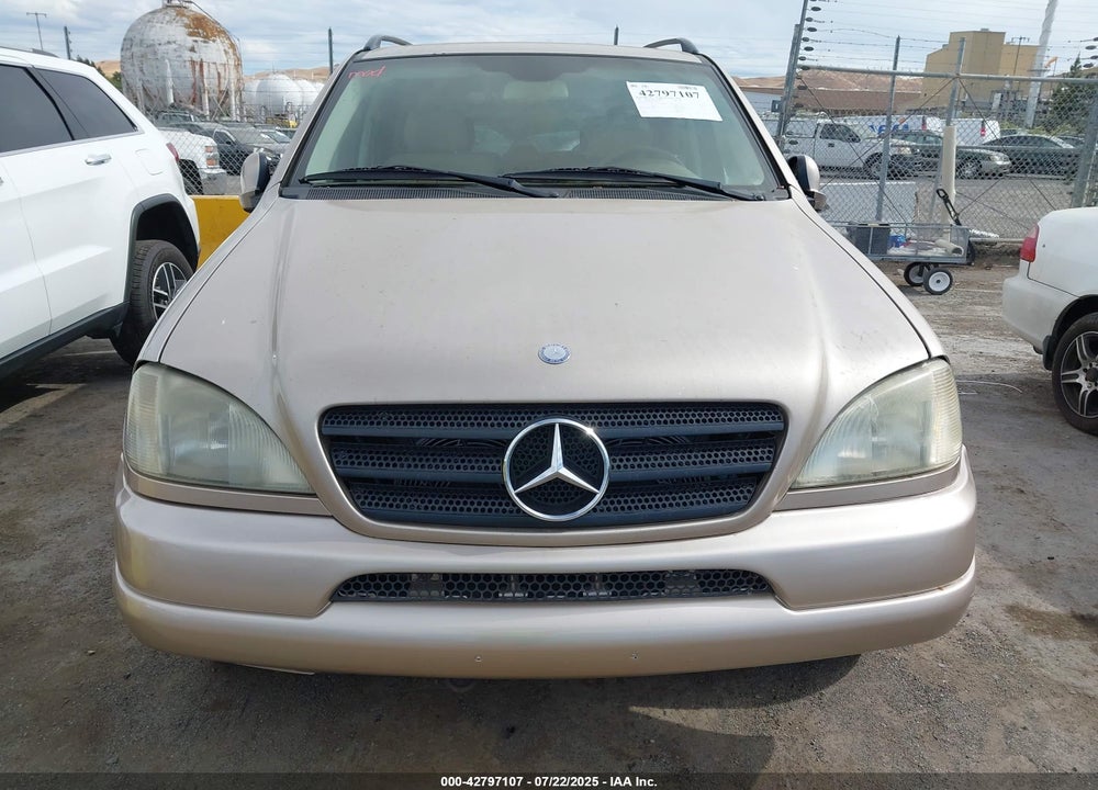2001 MERCEDES-BENZ ML 320 VIN: 4JGAB54E01A250833