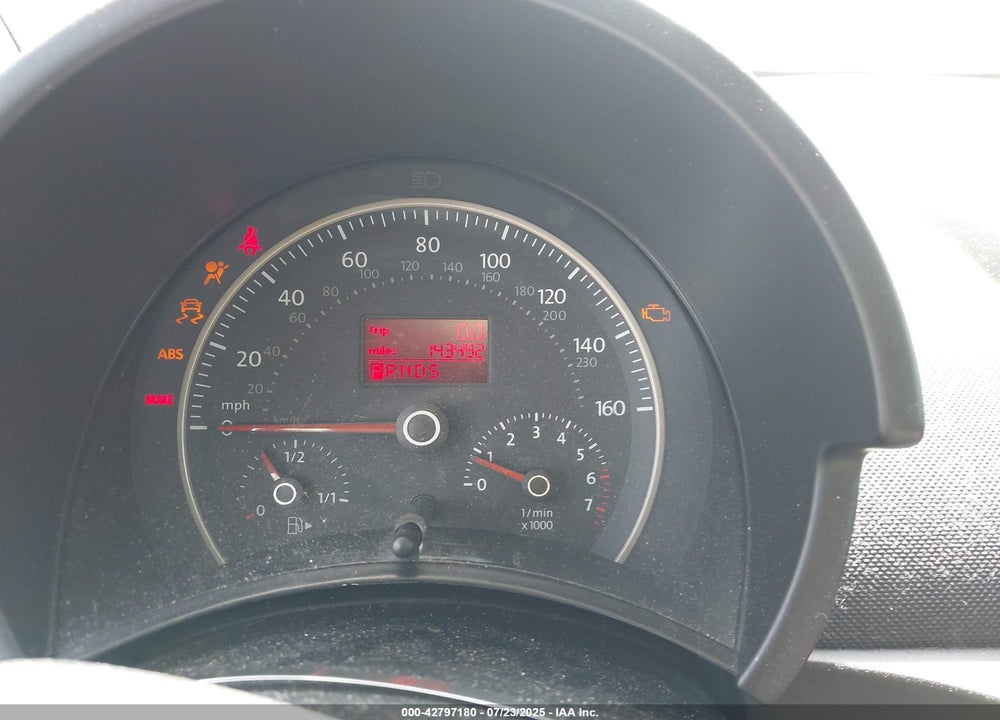 2010 VOLKSWAGEN BEETLE VIN: 3VWPG3AG7AM018434