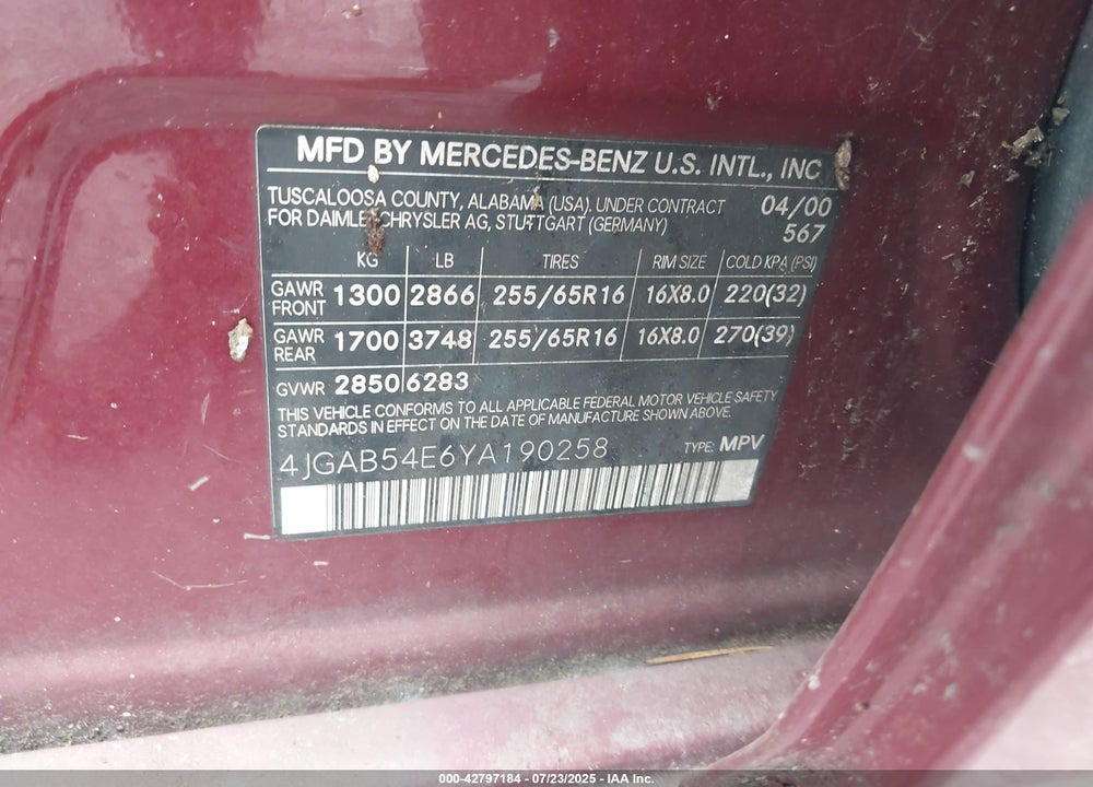 2000 MERCEDES-BENZ ML 320 VIN: 4JGAB54E6YA190258